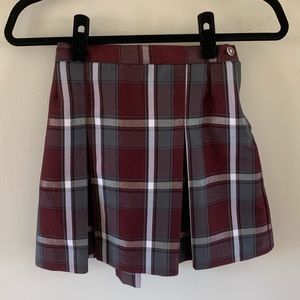 Mini pleaded skirt